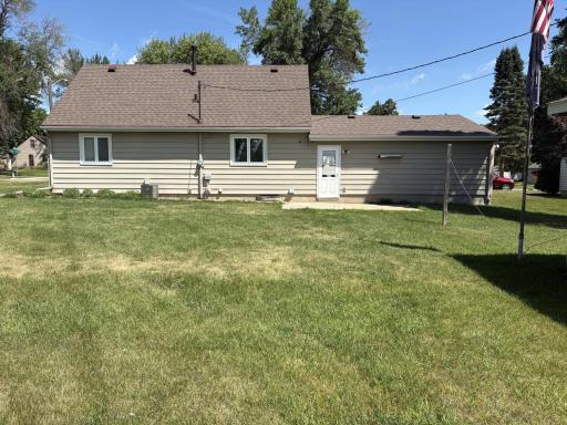 702 Glenview Drive, Albert Lea, MN 56007