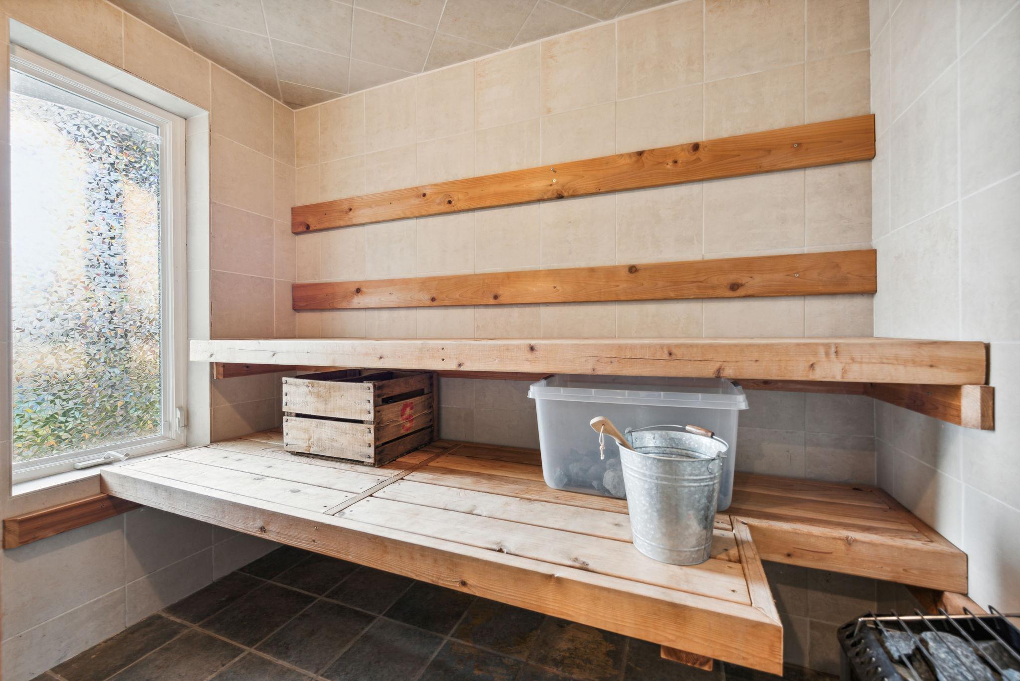 Relax in the lower-level sauna, conveniently located just off the lakeside entry. Perfect for warming up after a day on the water or enjoying year-round wellness.