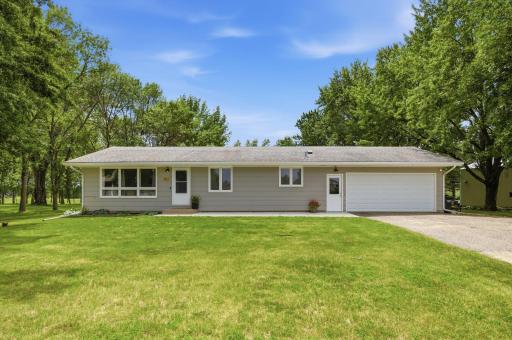 1150 13th Avenue NW, Hutchinson, MN 55350