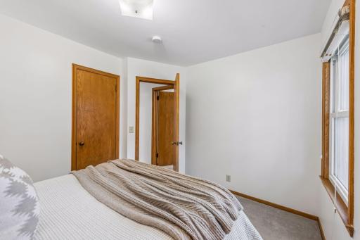 512 Mission Road W, Minneapolis, MN 55420