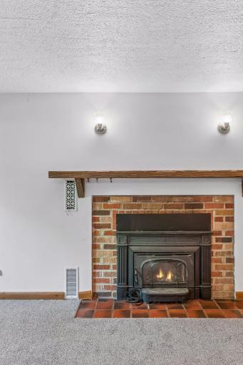 512 Mission Road W, Minneapolis, MN 55420