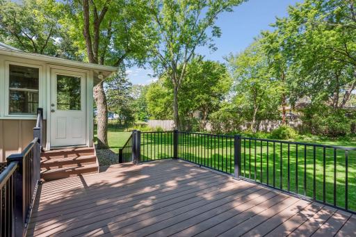 512 Mission Road W, Minneapolis, MN 55420