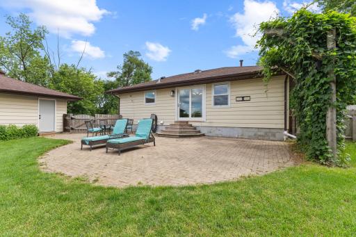 4900 60th Avenue N, Minneapolis, MN 55429