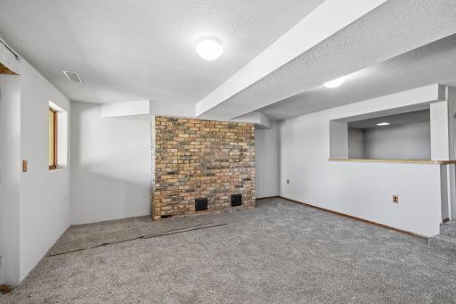 11551 278th Street, Chisago City, MN 55013
