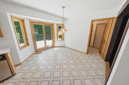 3851 Newport Lane NW, Rochester, MN 55901