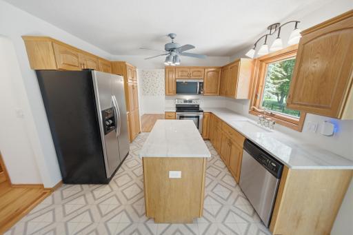 3851 Newport Lane NW, Rochester, MN 55901