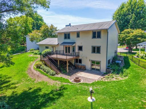 3851 Newport Lane NW, Rochester, MN 55901