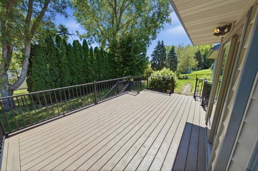 3851 Newport Lane NW, Rochester, MN 55901