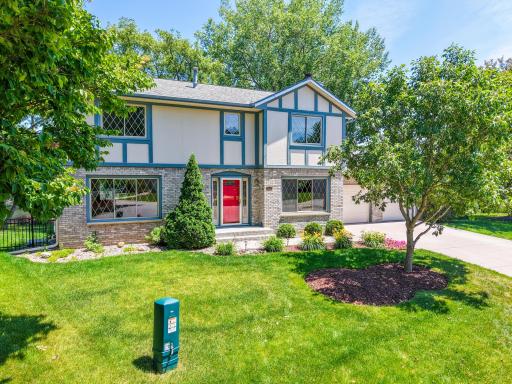 3851 Newport Lane NW, Rochester, MN 55901