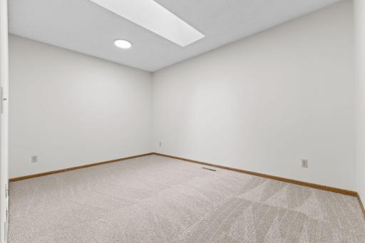 1306 Berry Ridge Road, Eagan, MN 55123