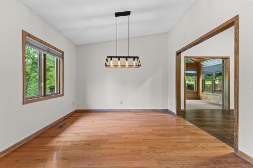 1306 Berry Ridge Road, Eagan, MN 55123