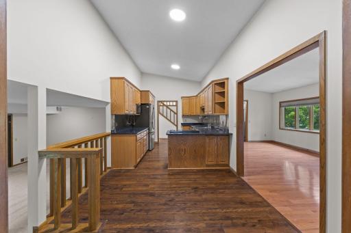 1306 Berry Ridge Road, Eagan, MN 55123