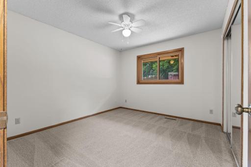 1306 Berry Ridge Road, Eagan, MN 55123