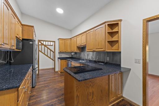 1306 Berry Ridge Road, Eagan, MN 55123
