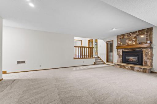 1306 Berry Ridge Road, Eagan, MN 55123