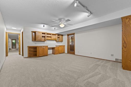 1306 Berry Ridge Road, Eagan, MN 55123