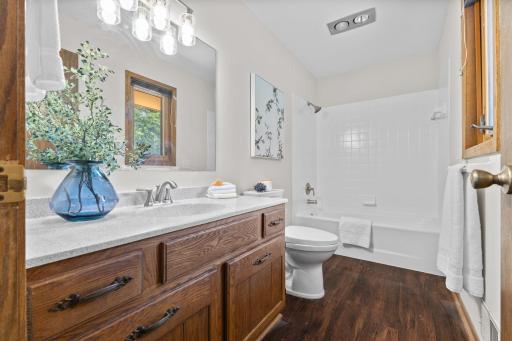 Vivid Spaces_1306 Berry Ridge Rd_35 (2).jpg