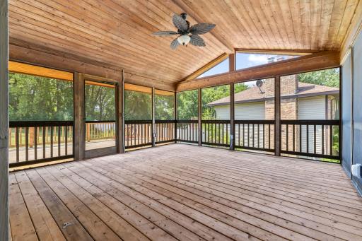 Vivid Spaces_1306 Berry Ridge Rd_39 (2).jpg