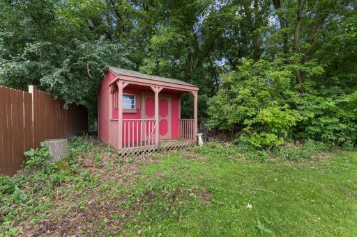 Vivid Spaces_1306 Berry Ridge Rd_58.jpg