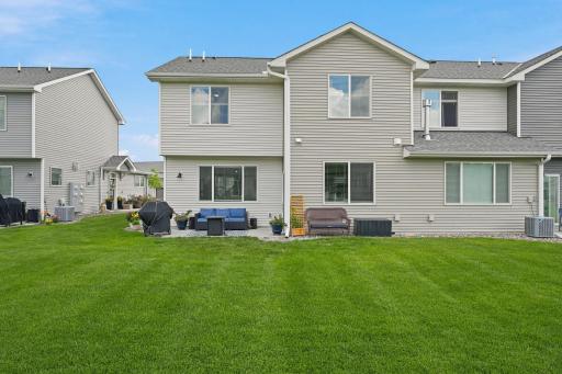 1723 Southpoint Lane, Hudson, WI 54016