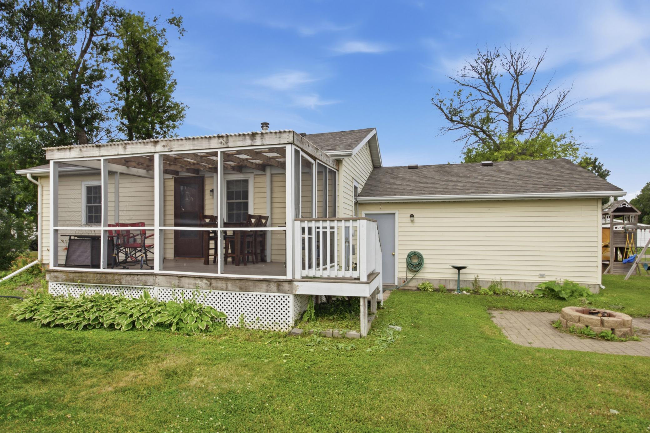 3 season porch