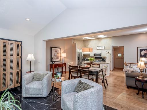 493 Sterling Street S, Saint Paul, MN 55119