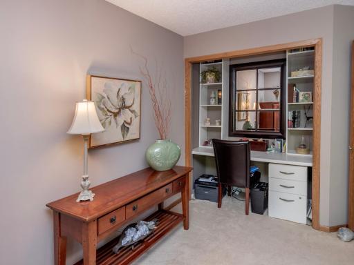 493 Sterling Street S, Saint Paul, MN 55119