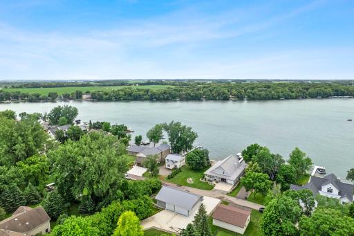118 Willow Point Drive, Elysian, MN 56028