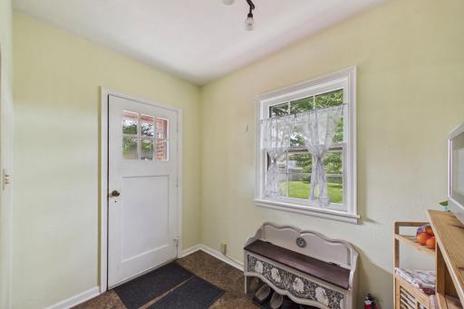 513 5th Street, Gaylord, MN 55334