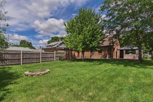 513 5th Street, Gaylord, MN 55334