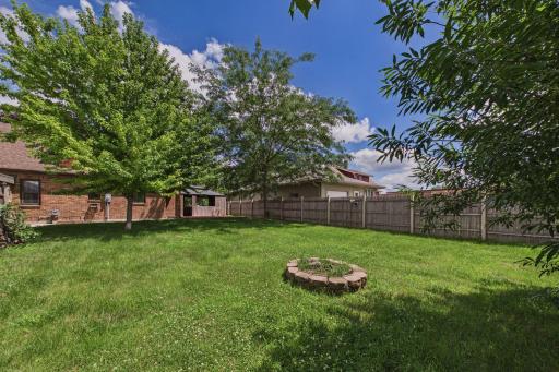 513 5th Street, Gaylord, MN 55334