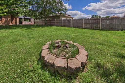 513 5th Street, Gaylord, MN 55334