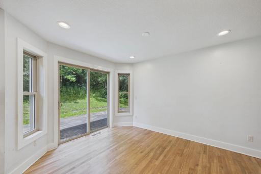 5-web-or-mls-CAM06562G6-PR0010-STILL009.jpg