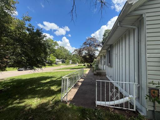 1458 97th Avenue NW, Minneapolis, MN 55433