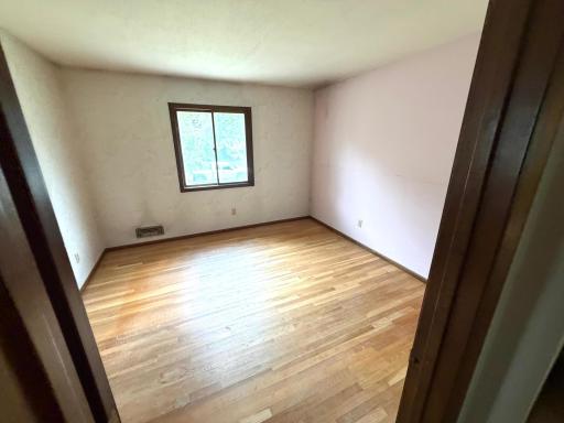 1458 97th Avenue NW, Minneapolis, MN 55433
