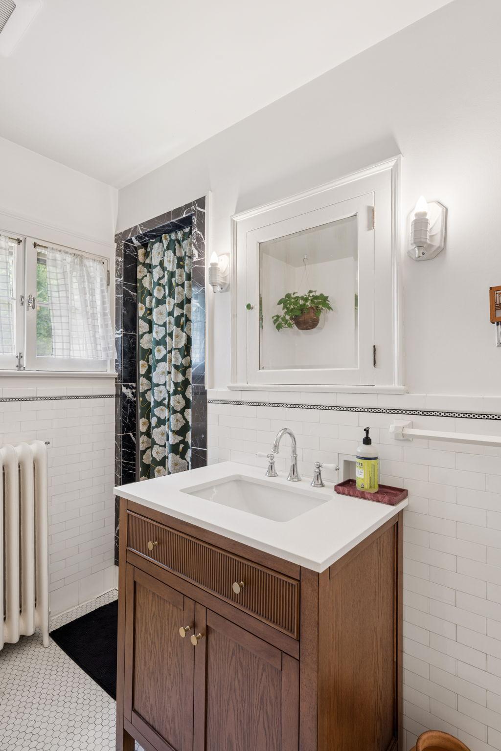 Upstairs Bathroom