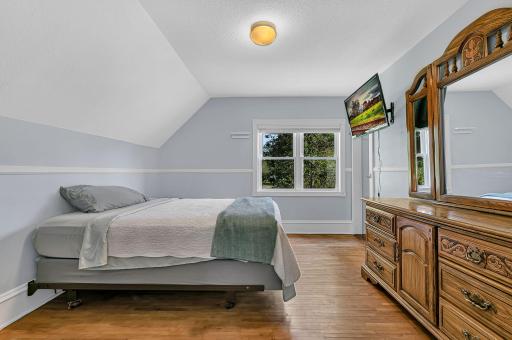 440 River Drive W, Milaca, MN 56353
