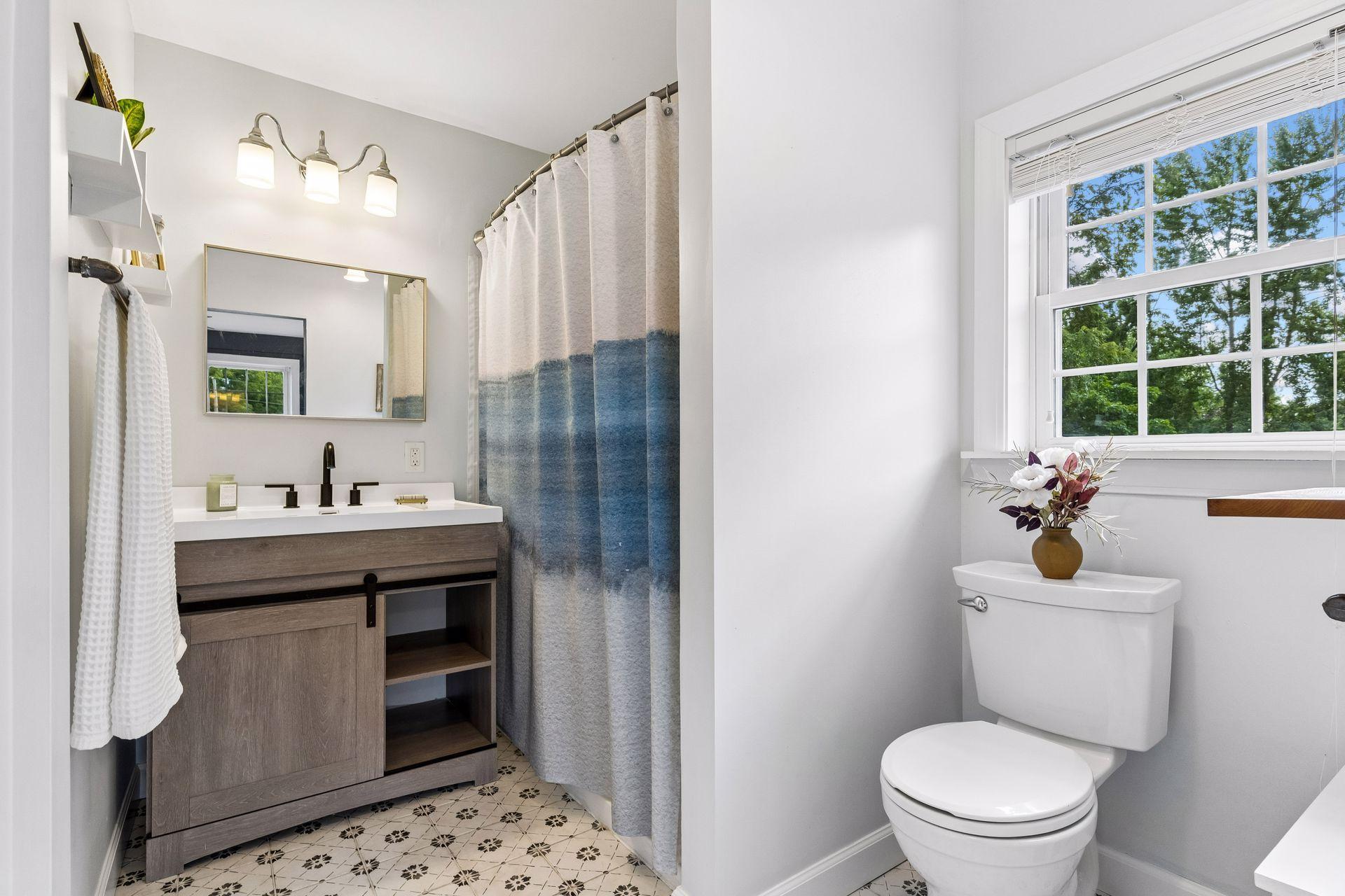Ensuite 3/4 Bathroom