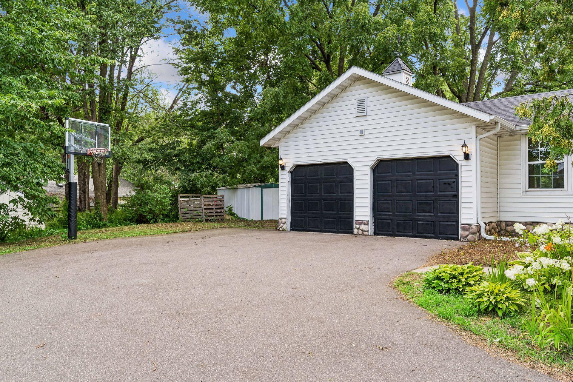 2020 Driveway