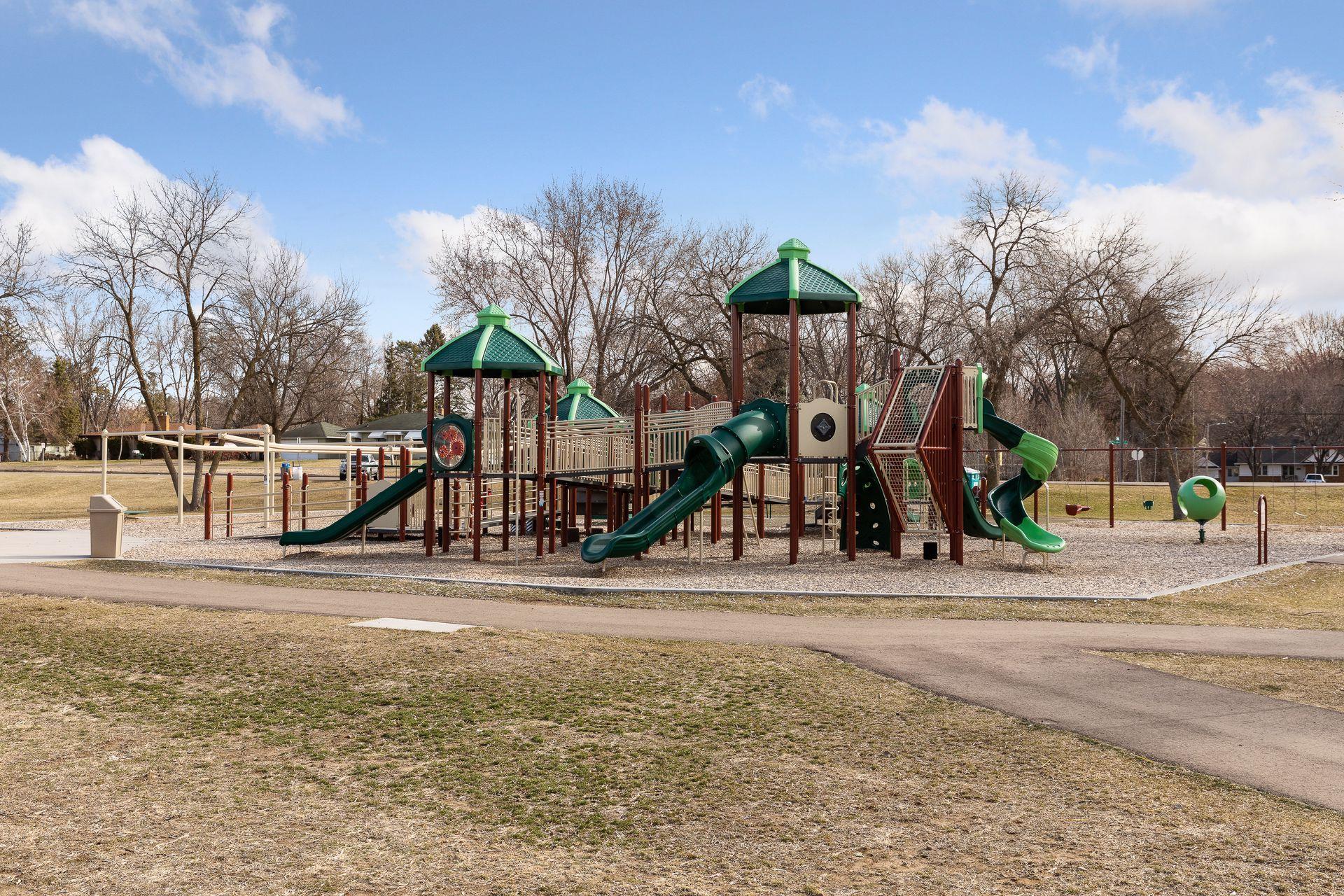 Wakefield Park Playground - 0.3 miles -