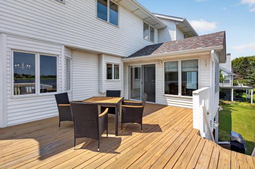 4142 Oakmede Lane, White Bear Lake, MN 55110