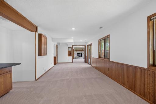4142 Oakmede Lane, White Bear Lake, MN 55110
