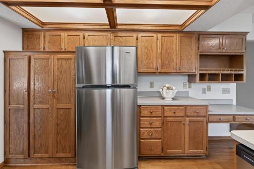 4142 Oakmede Lane, White Bear Lake, MN 55110