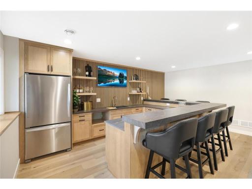 13937 Ember Court, Saint Paul, MN 55124
