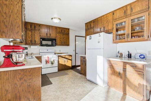 Main floor kitchen