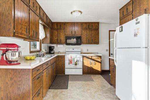 Main floor kitchen