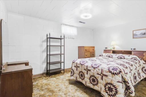 LL Bonus room