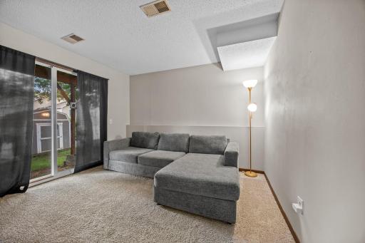 2227 Old County Road 34 Place, Burnsville, MN 55337