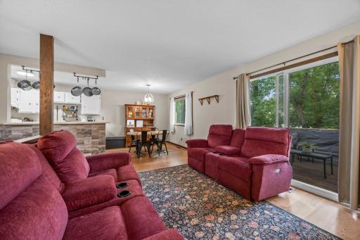 2227 Old County Road 34 Place, Burnsville, MN 55337