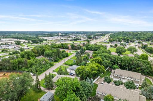 2227 Old County Road 34 Place, Burnsville, MN 55337